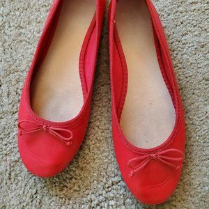 Old Navy Red Ballet Flats